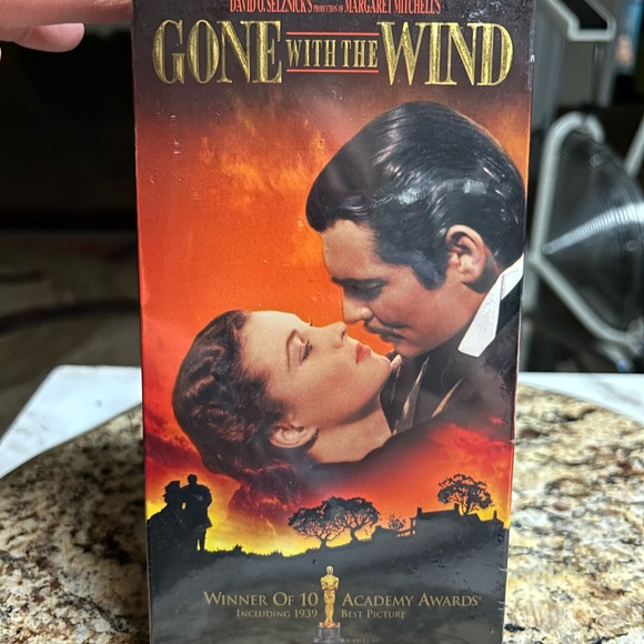 1998 “Gone With The Wind” Vivian Leigh Clark Gable VHS (New & Sealed) - Picture 3 of 11